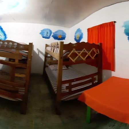 Hostal Aquarium Cartagena Bagian luar foto