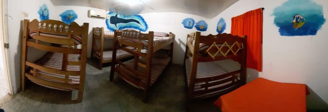 Hostal Aquarium Cartagena Bagian luar foto