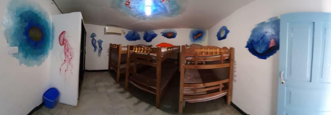Hostal Aquarium Cartagena Bagian luar foto