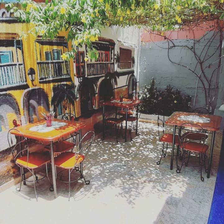 Hostal Aquarium Cartagena Bagian luar foto