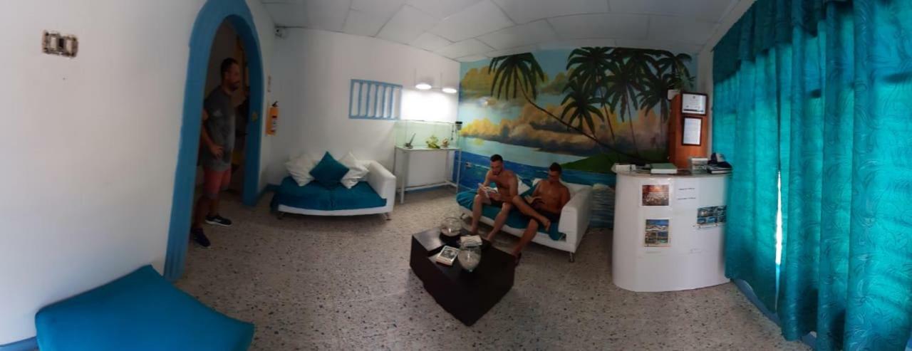 Hostal Aquarium Cartagena Bagian luar foto